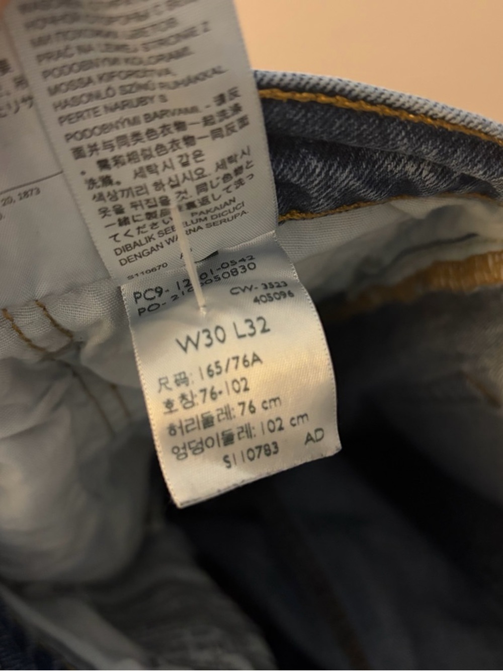 Levi’s 501 Original Jeans 30x32 - Picture 8 of 8